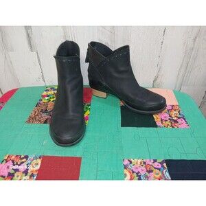 Chaco Cataluna Boots Women's 8.5 Black Leather Wooden Block Heel Booties Zip